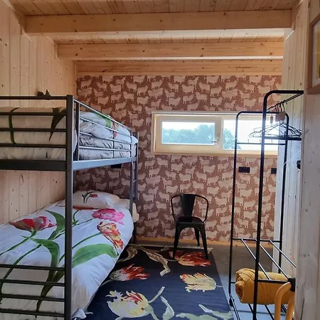 度假居 Farmers Lodge, A With A Skyline View In Rural