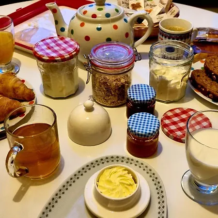 度假居 Farmers Lodge, A With A Skyline View In Rural 阿姆斯特丹