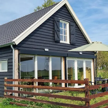 Farmers Lodge, A With A Skyline View In Rural Dom wakacyjny