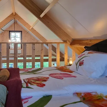 Farmers Lodge, A With A Skyline View In Rural Holiday home