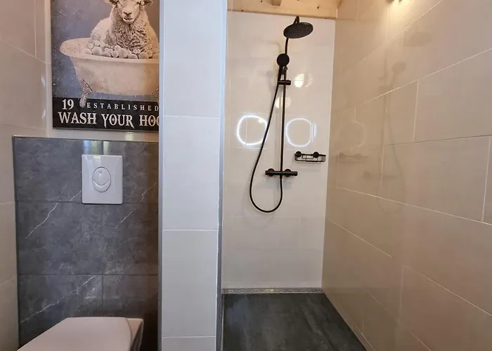 Farmers Lodge, A With A Skyline View In Rural Nyaraló Amszterdam