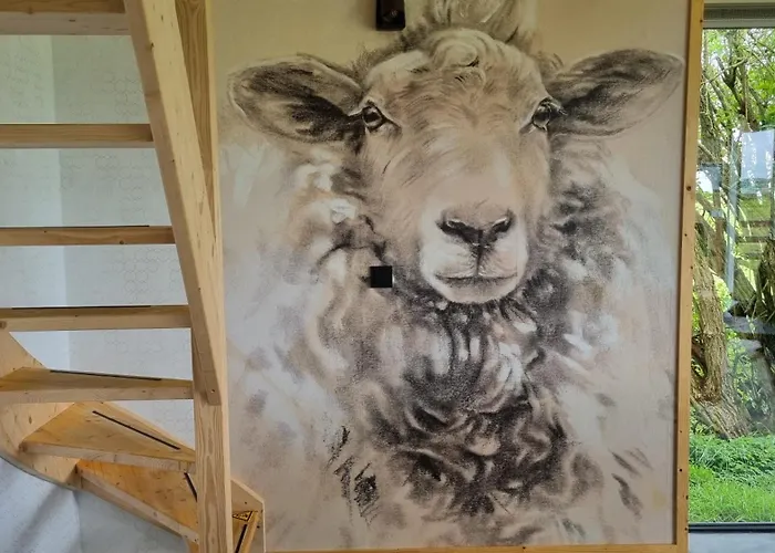 Farmers Lodge, A With A Skyline View In Rural * Amszterdam